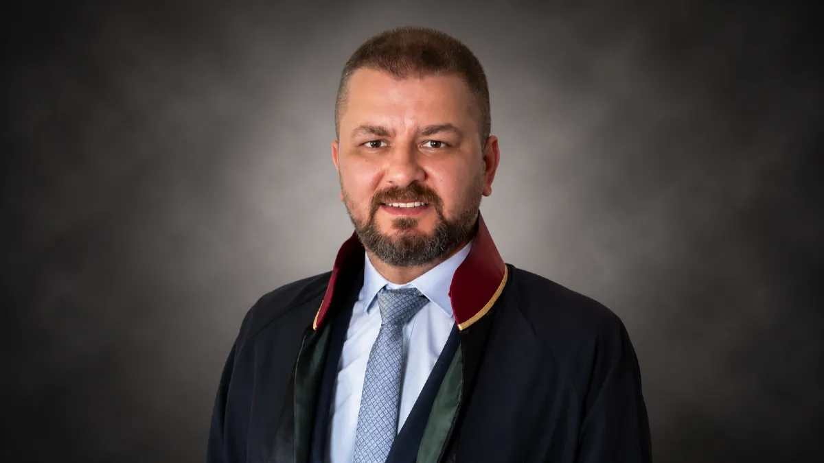 Samsun Barosu'nda sonuca itiraz edildi: Oylar yeniden sayıldı, başkan değişti!